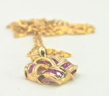Load image into Gallery viewer, 2685- Vintage:9ct Gold Rubies Lovers Knot Pendant &amp; Necklace (44cm)-Lovely
