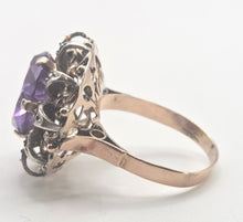 Load image into Gallery viewer, 2687: Vintage &amp; Rare 14ct Gold Colour Change Purple Sapphire 10 Diamonds Cocktail Ring
