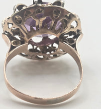 Load image into Gallery viewer, 2687: Vintage &amp; Rare 14ct Gold Colour Change Purple Sapphire 10 Diamonds Cocktail Ring
