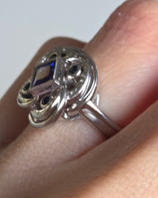 Load image into Gallery viewer, 2556: Vintage: Fabulous 18ct White Gold Violet Blue Tanznaites Geometric Cocktail Ring
