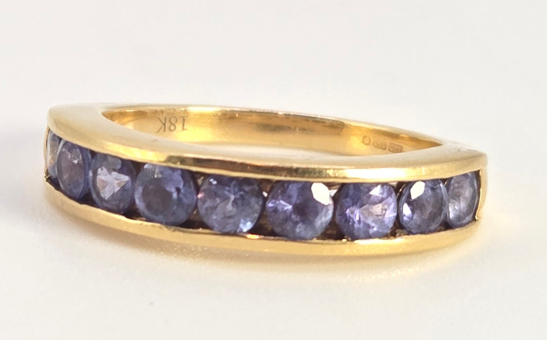 2530 Vintage: 18ct Yellow Gold Tanzanite Half Eternity Ring