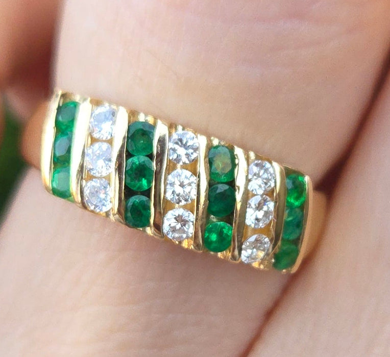 Vintage: 18ct Gold Emerald & Diamond Seven Row Half Hoop Ring