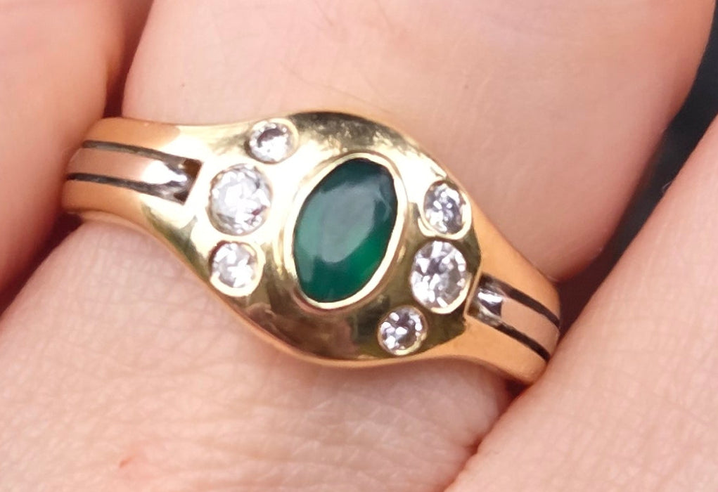 6526 Vintage: 18ct Yellow & White Gold Emerald & Diamond Art Deco Inspired Oval Dress Ring