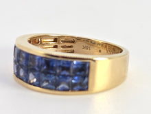 Load image into Gallery viewer, 2625: Vintage; 18ct Gold Ceylon Blue Sapphire Tiered Ring- Fabulous
