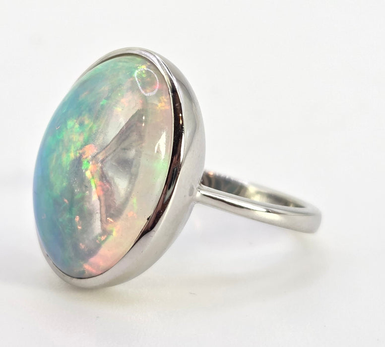 6390 Vintage: Platinum 7.75ct Ethiopian Welo Opal Dress Ring