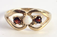 Load image into Gallery viewer, 0598: Vintage 9ct Gold Opals Garnet Dress Ring
