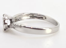 Load image into Gallery viewer, 0602: Vintage: 9ct White Gold 19 Natural Sparkling Diamonds Dress Ring
