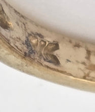 Load image into Gallery viewer, 0603: Vintage: 9ct Gold Round Faceted Cut Natural Diamond Solitaire Ring
