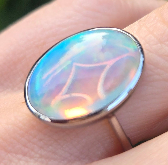 6390 Vintage: Platinum 7.75ct Ethiopian Welo Opal Dress Ring