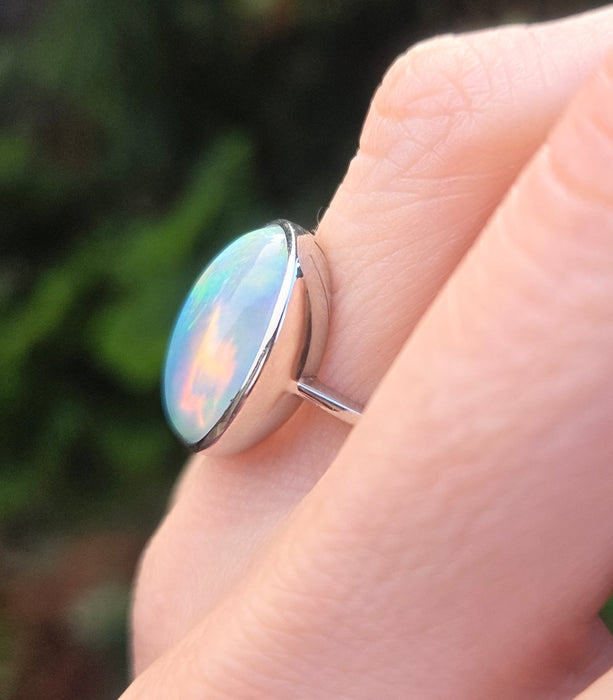 6390 Vintage: Platinum 7.75ct Ethiopian Welo Opal Dress Ring