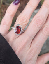 Load image into Gallery viewer, 0635 Vintage: 18ct Gold  Orange Spessartite Garnet Diamonds Cluster Ring- A rare find
