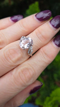 Load image into Gallery viewer, 0341- Vintage: 9ct White Gold Pink Morganite 14 Natural Sparkling Diamonds Ring
