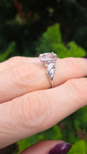 Load image into Gallery viewer, 0341- Vintage: 9ct White Gold Pink Morganite 14 Natural Sparkling Diamonds Ring
