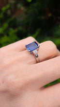 Load image into Gallery viewer, 2607 Vintage: 9ct White Gold Emerald Cut French Blue Sapphire Diamonds Ring
