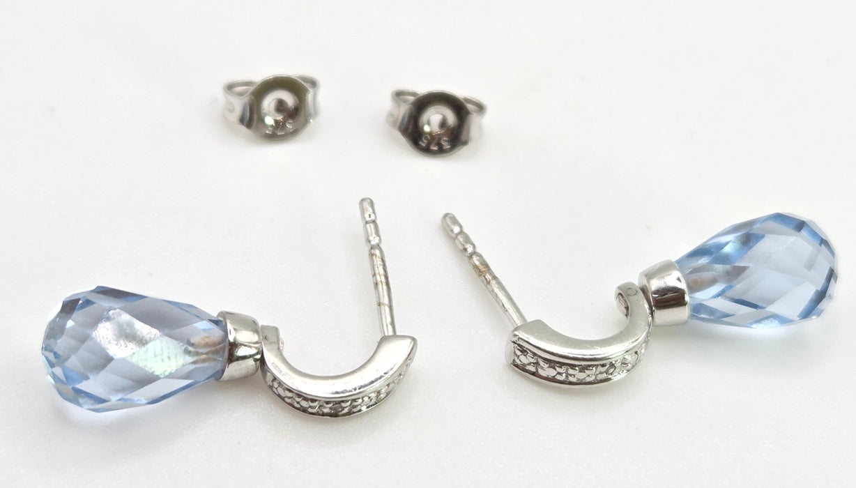 3020a: Vintage: 9ct White Gold Blue Topaz Diamonds Drop Stud Earrings