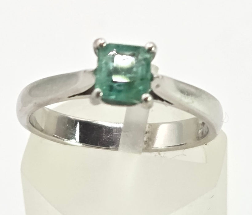2620: Vintage: Platinum Rectangular Step-Cut Emerald Ring