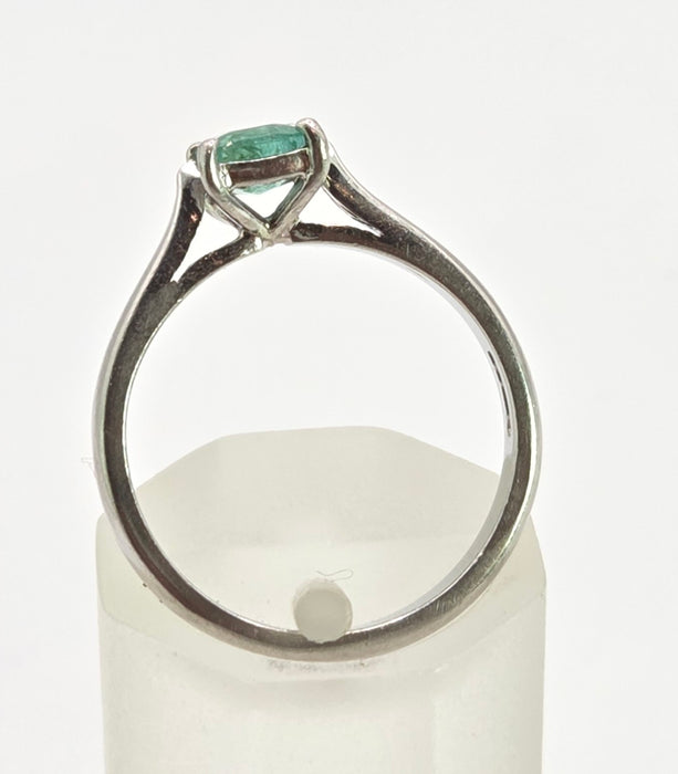 2620: Vintage: Platinum Rectangular Step-Cut Emerald Ring