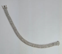 Load image into Gallery viewer, 2781: Vintage: 9ct Gold 225 Natural Sparkling Diamonds (2.75ct) Bracelet
