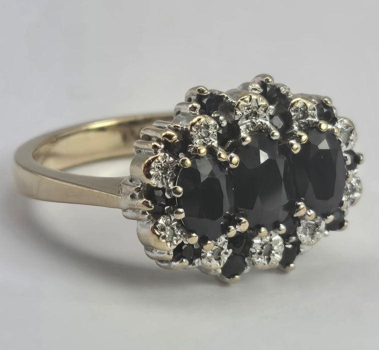 2785- Vintage 9ct Gold 17 Blue Sapphires 10 Diamonds Cocktail Ring