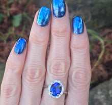 Load image into Gallery viewer, 2624: Vintage: Platinum Large Violet Tanzanite 48 Sparkling Diamonds Cluster Ring
