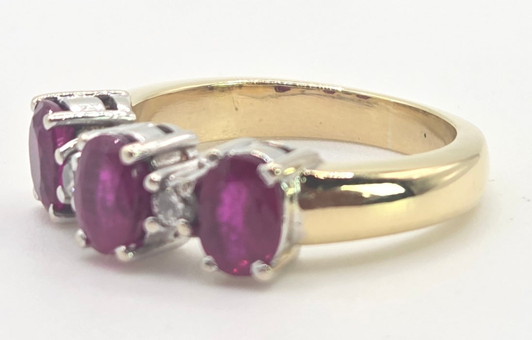 Vintage: 18ct Gold Three Ruby & Diamond Dress Ring