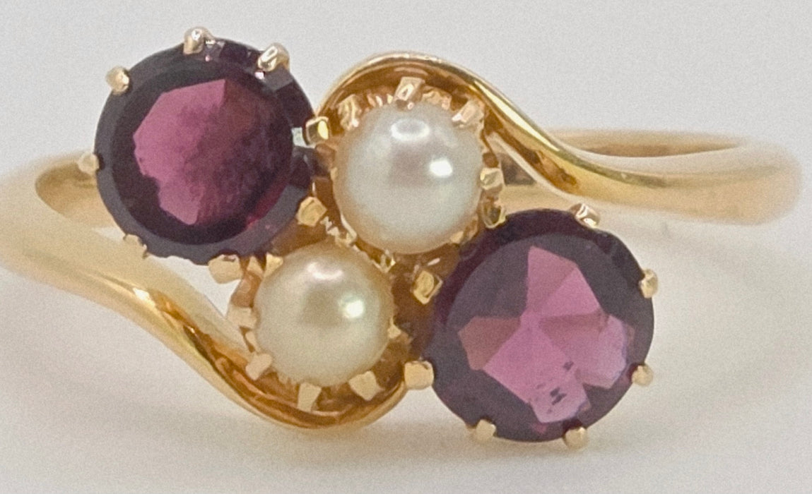 2697: Vintage 18ct Gold Almandine Garnets Cultured Pearls Bypass Ring
