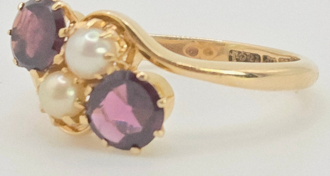2697: Vintage 18ct Gold Almandine Garnets Cultured Pearls Bypass Ring