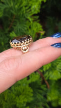 Cargar imagen en el visor de la galería, 2387- Vintage 9ct Gold large Smokey Quartz Cocktail Ring- From 1976
