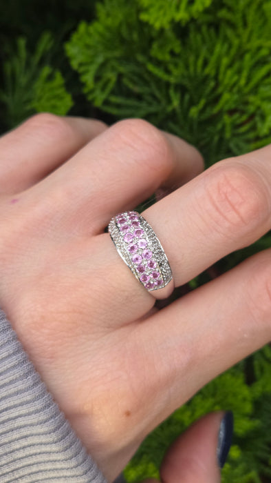 2234 Vintage; 9ct White Gold Pin Sapphires Diamonds Dress ring- Thrilling