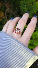 Cargar imagen en el visor de la galería, 2543- Vintage 9ct Gold 7 Rubies Geometric Set Cocktail Ring
