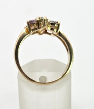 Load image into Gallery viewer, 2791: Vintage: 9ct Gold Mixed Coloured Sapphires Flowerhead Ring
