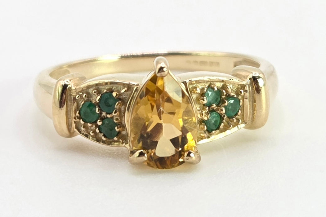 2793: Vintage Rare: 9ct Gold Yellow Citrine Emeralds Dress Ring