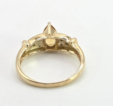 Cargar imagen en el visor de la galería, 2793: Vintage Rare: 9ct Gold Yellow Citrine Emeralds Dress Ring
