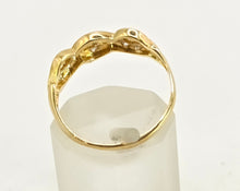 Cargar imagen en el visor de la galería, 2629: 18ct Gold 14 Natural Diamonds Stacker/ Dress Ring

