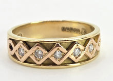 Cargar imagen en el visor de la galería, 2630: Clogau Vintage 18ct Gold 5 Natural Diamond Ring - Welsh Gold Hallmark
