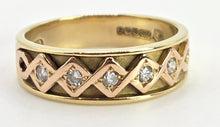 Cargar imagen en el visor de la galería, 2630: Clogau Vintage 18ct Gold 5 Natural Diamond Ring - Welsh Gold Hallmark
