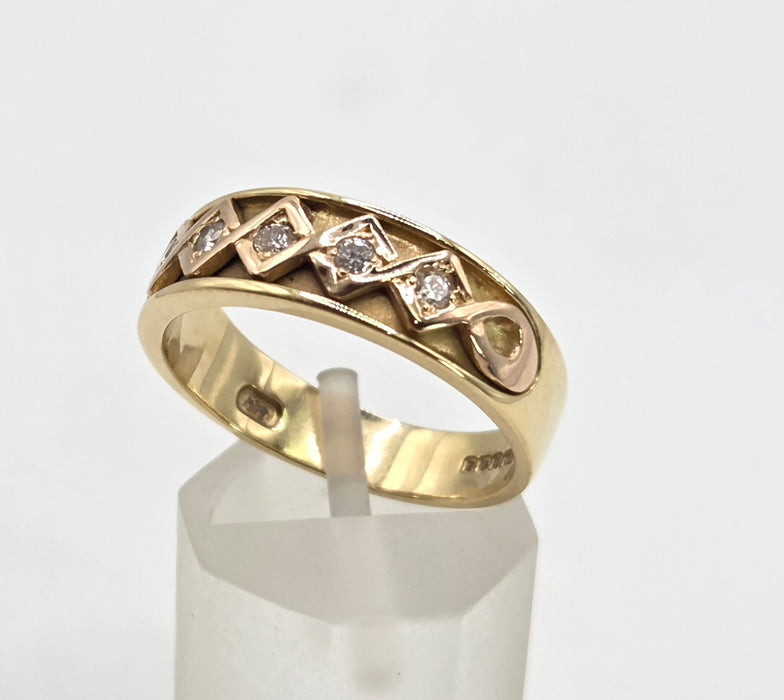 Vintage: 18ct Welsh Gold Clogau Diamond Celtic Band Ring