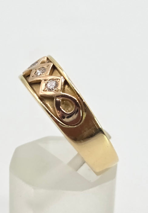 Vintage: 18ct Welsh Gold Clogau Diamond Celtic Band Ring