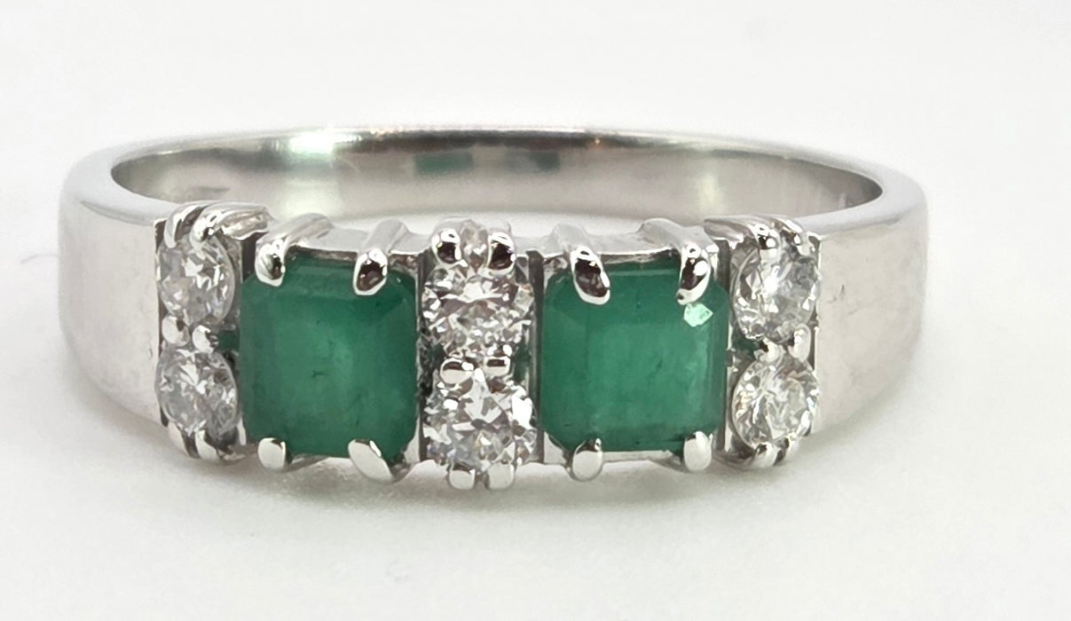2703: Vintage 18ct White Gold Emeralds Natural Diamonds Ring- From 1978 Rare