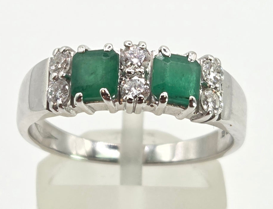 2703: Vintage 18ct White Gold Emeralds Natural Diamonds Ring- From 1978 Rare