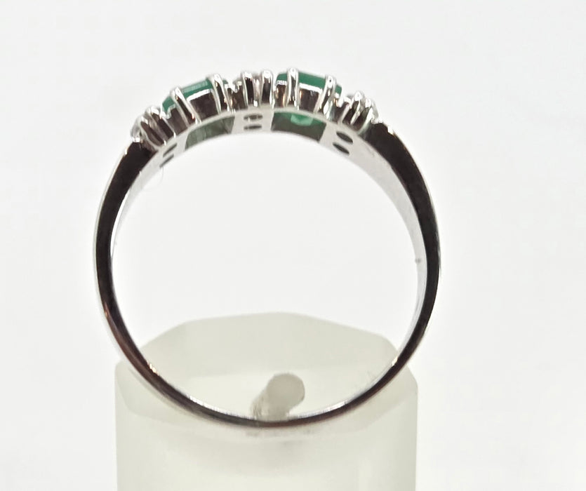 2703: Vintage 18ct White Gold Emeralds Natural Diamonds Ring- From 1978 Rare
