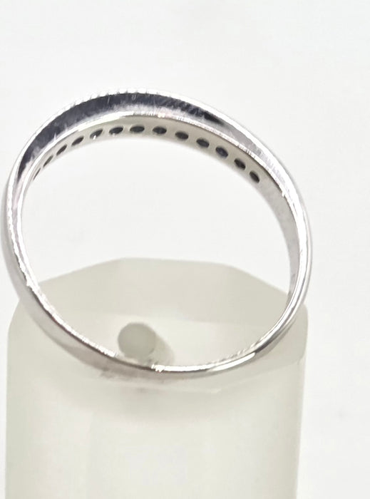 2706: Vintage 18ct White Gold Blue Sapphires Half-Eternity Stacker Ring