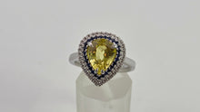 Load image into Gallery viewer, 2708: Vintage 18ct White Gold Yellow Sapphire (3.2ct0  Blue Sapphires Diamonds Cocktail Ring

