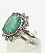 Load image into Gallery viewer, 2709: Vintage 18ct White Gold Large Emerald Natural Sparkling Diamonds Cluster Ring
