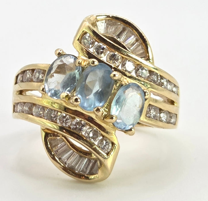 2712- Vintage: 18ct Gold Blue Aquamarines Baguette Diamonds Cocktail Ring- Wow