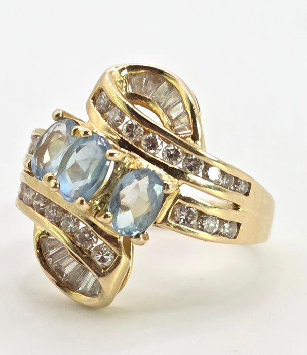 2712- Vintage: 18ct Gold Blue Aquamarines Baguette Diamonds Cocktail Ring- Wow