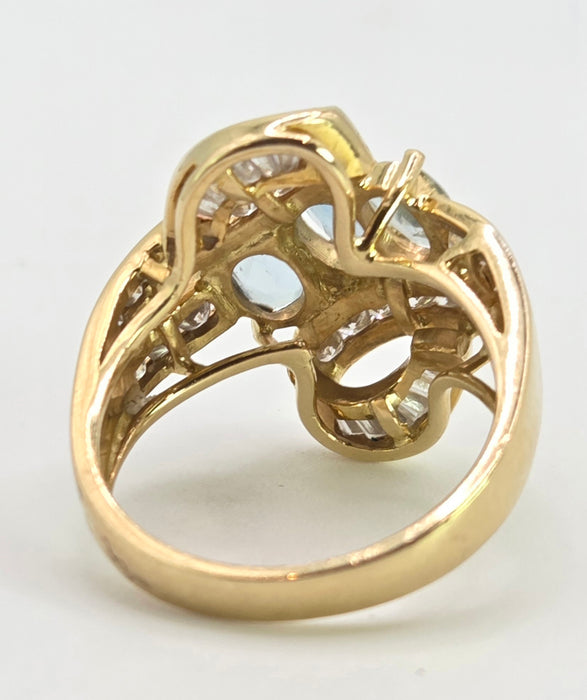 2712- Vintage: 18ct Gold Blue Aquamarines Baguette Diamonds Cocktail Ring- Wow