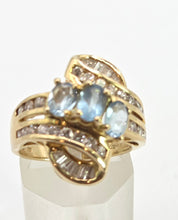 Load image into Gallery viewer, 2712- Vintage: 18ct Gold Blue Aquamarines Baguette Diamonds Cocktail Ring- Wow
