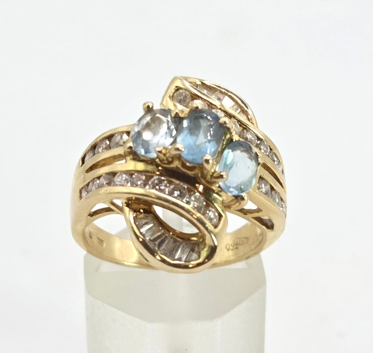 2712- Vintage: 18ct Gold Blue Aquamarines Baguette Diamonds Cocktail Ring- Wow