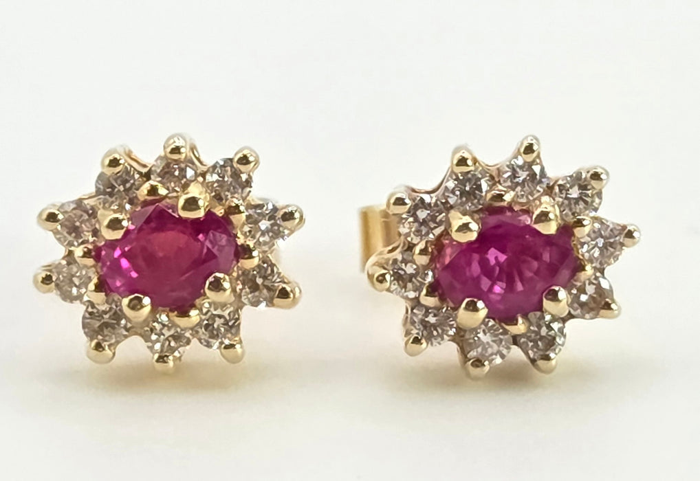 2739: Vintage 18ct Gold Rubies Natural Diamonds Stud Earrings